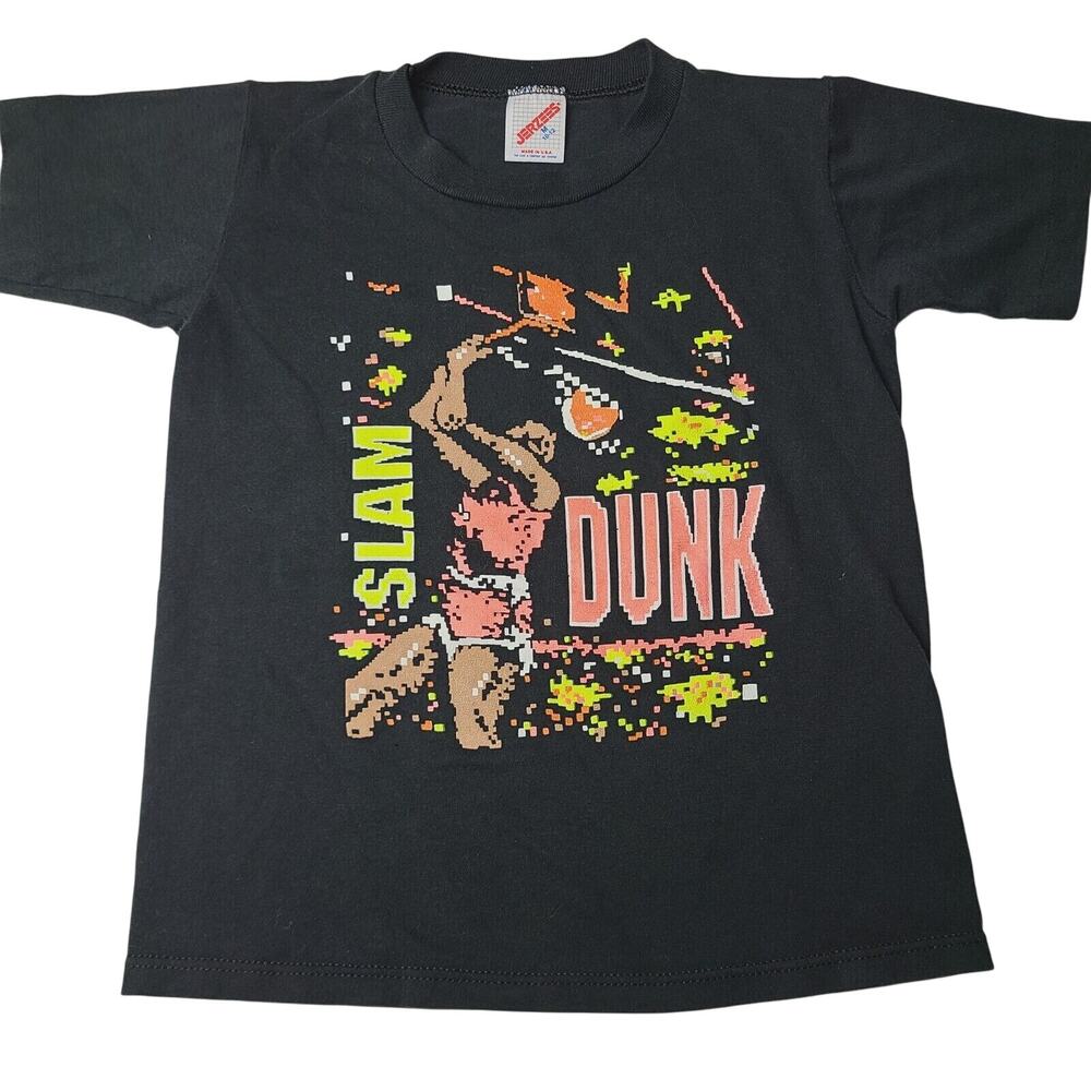 Vintage Slam Dunk Basketball Game T-Shirt Youth Size Medium 90's Michael Jordan